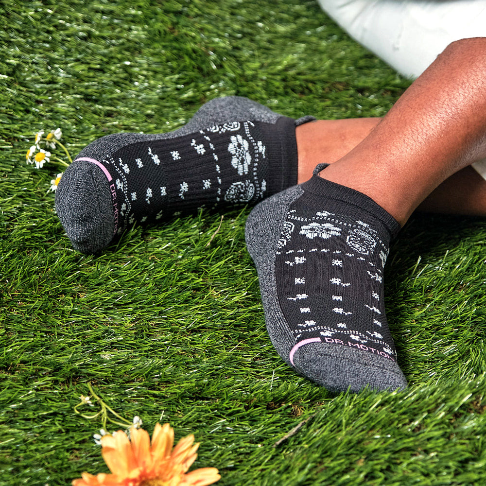 Bandana Floral - Ankle Compression Socks For Women | Dr. Motion