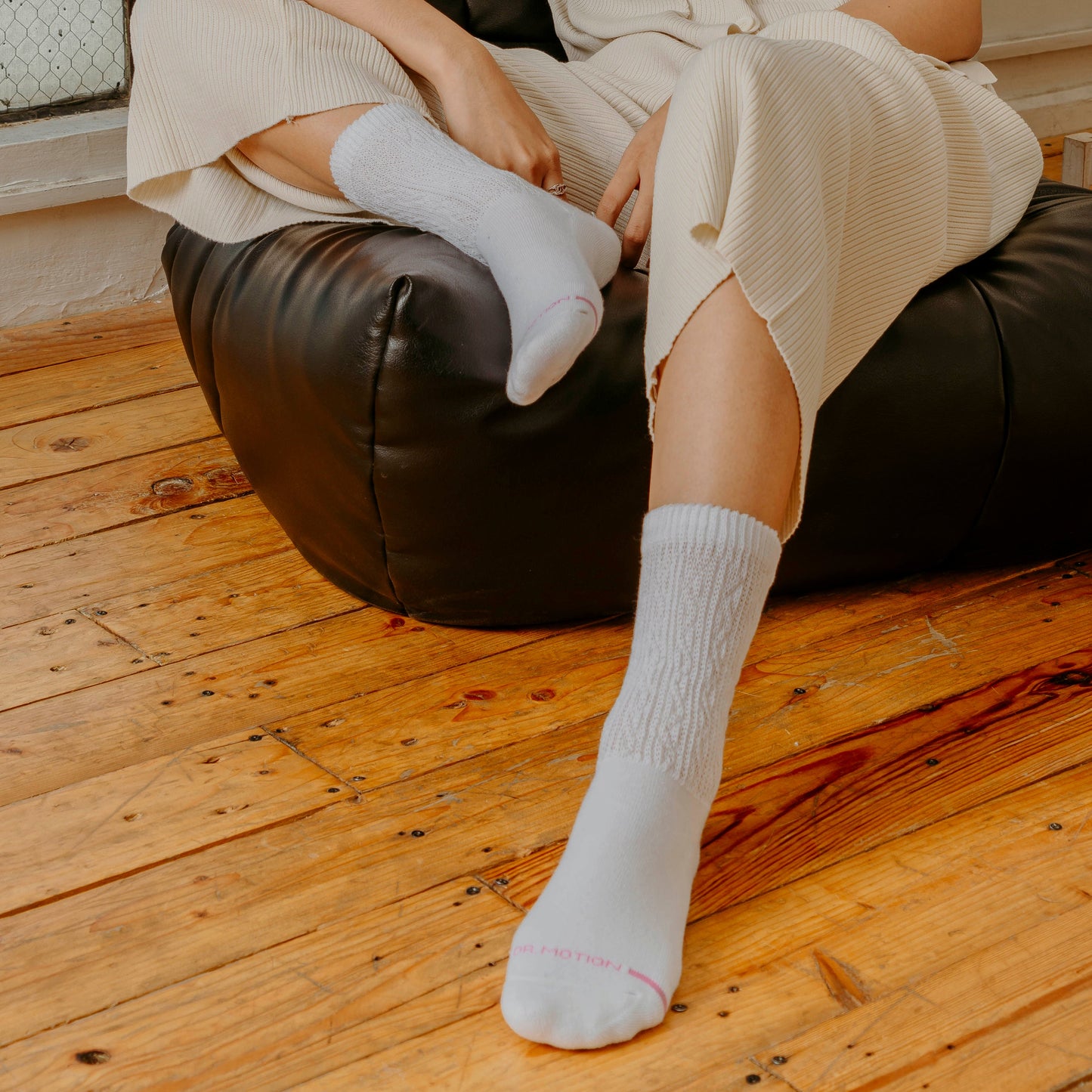 Super Comfort - Diabetic Half-Cushion Socks for Women | Dr. Motion