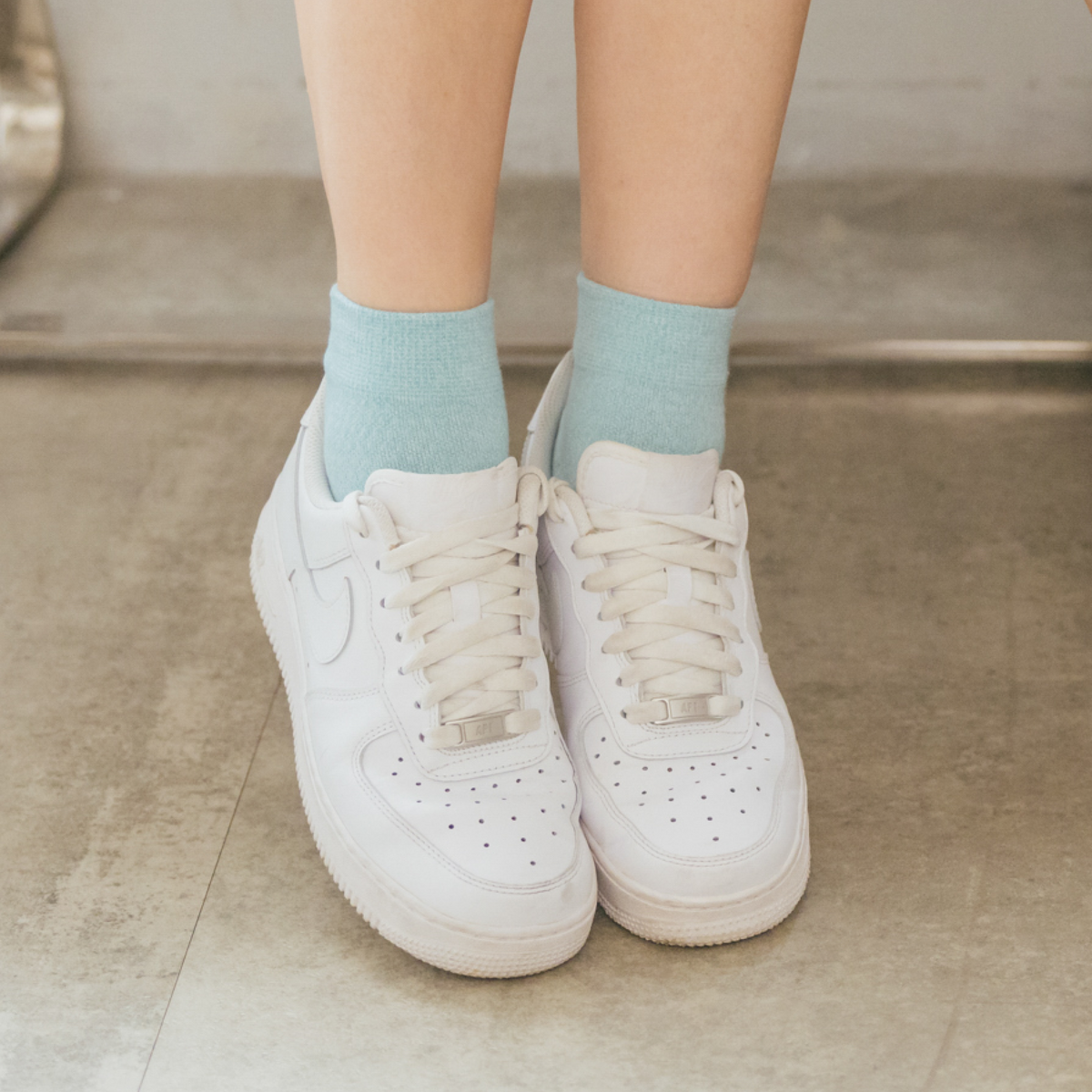 Solid - Quarter Compression Socks For Women | Dr. Motion