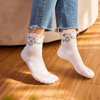 Snoopy Floral Lettuce Edge - Quarter Compression Socks For Women | Dr. Motion