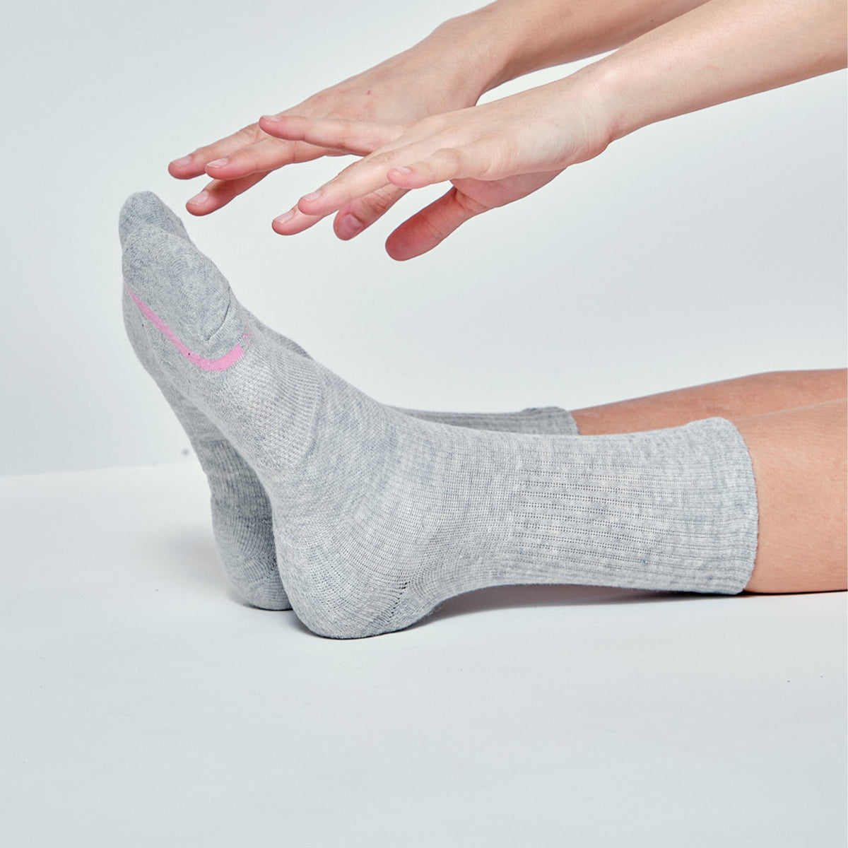 Ribbed - Mid-Crew Compression Socks For Women | Dr. Motion