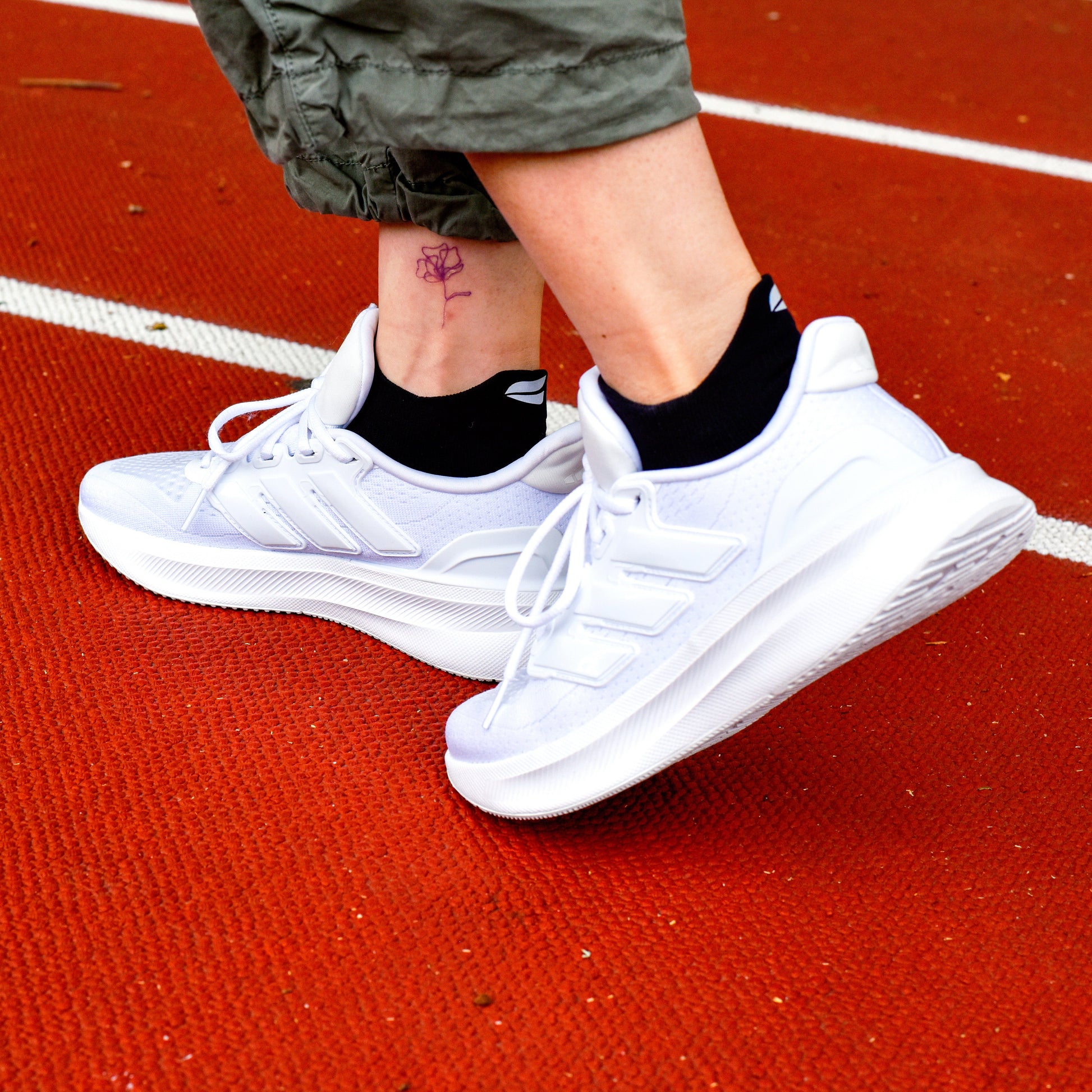 Plain Knit - Performance Ankle Compression Socks for Women | Dr. Motion