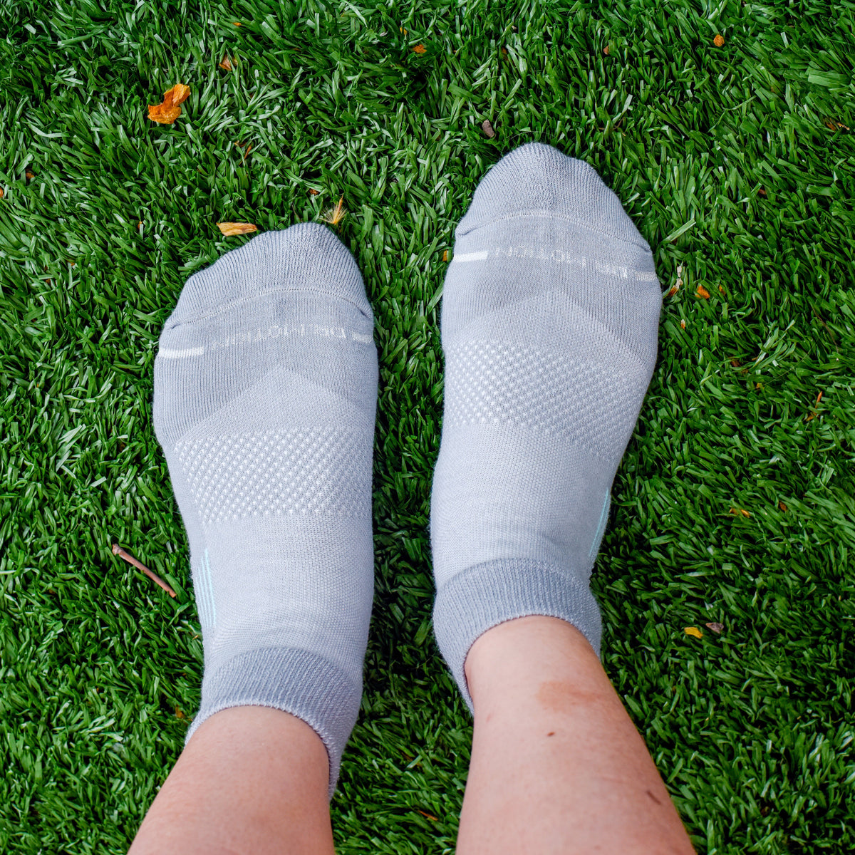 Pop Texture - Performance Quarter Compression Socks for Women | Dr. Motion