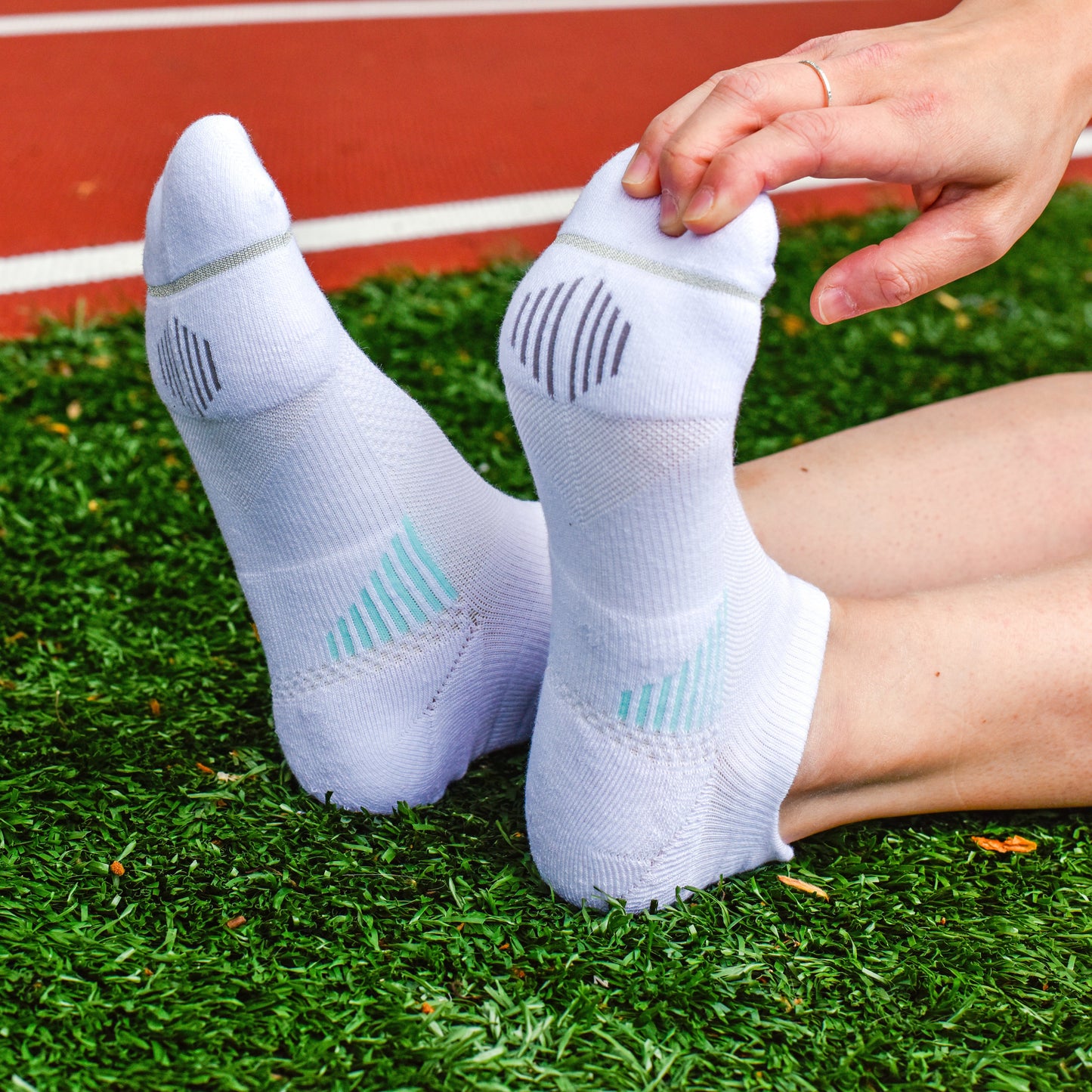 Pop Texture - Performance Ankle Compression Socks for Women | Dr. Motion