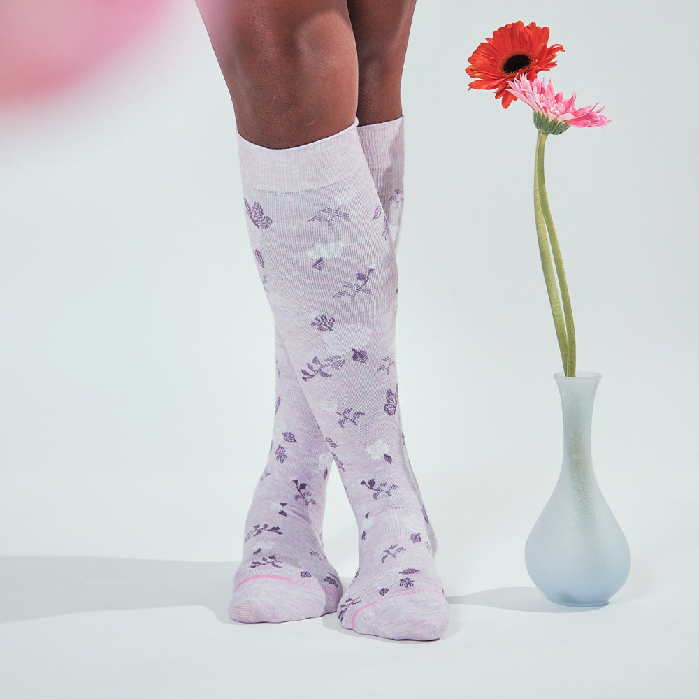 French Roses - Knee-High Compression Socks For Women | Dr. Motion