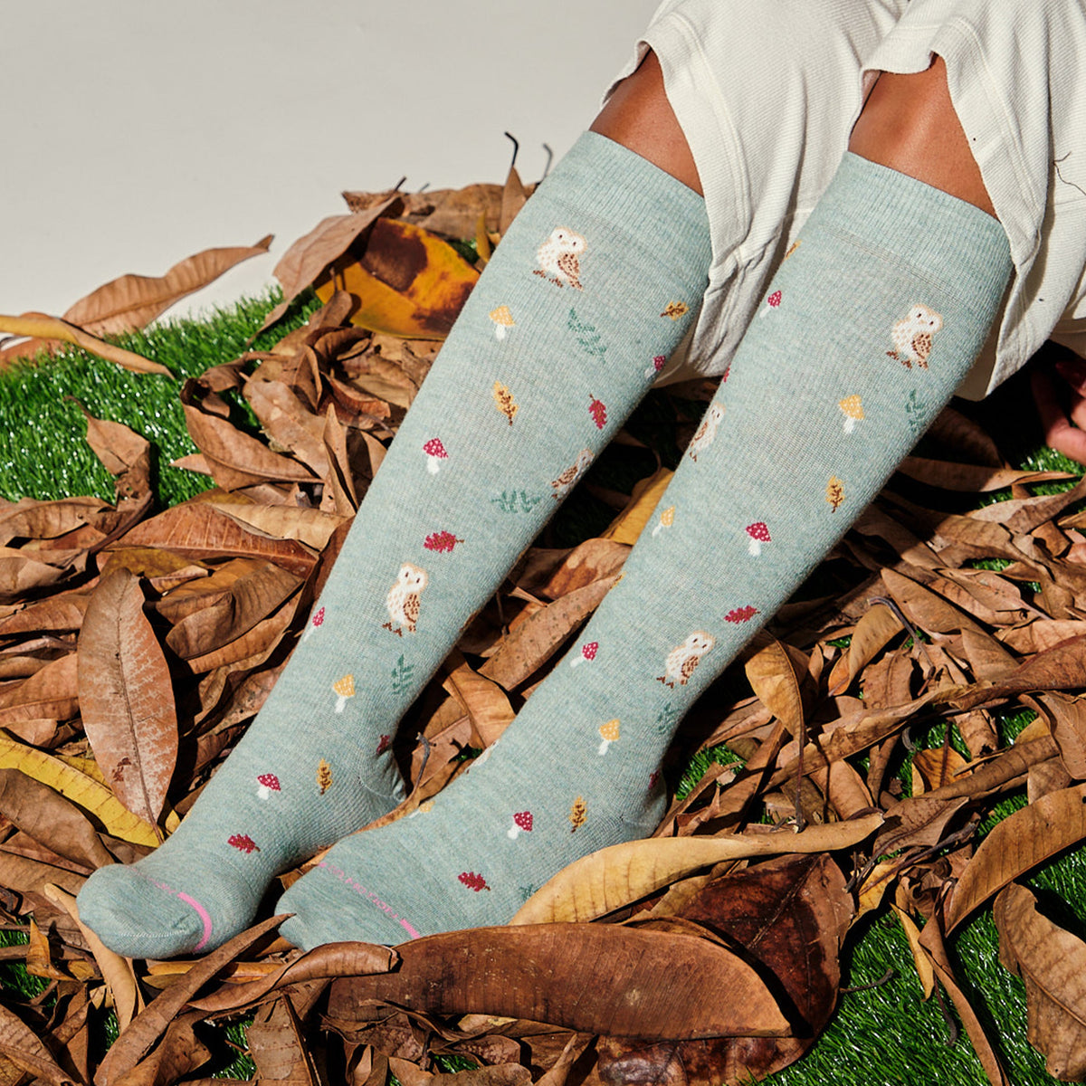 Forest Owl - Knee-High Compression Socks For Women | Dr. Motion