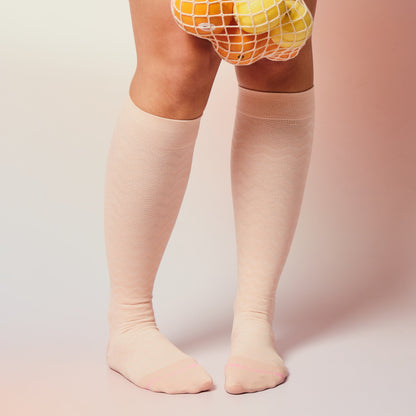Drop Out Chevron - Knee-High Compression Socks For Women | Dr. Motion