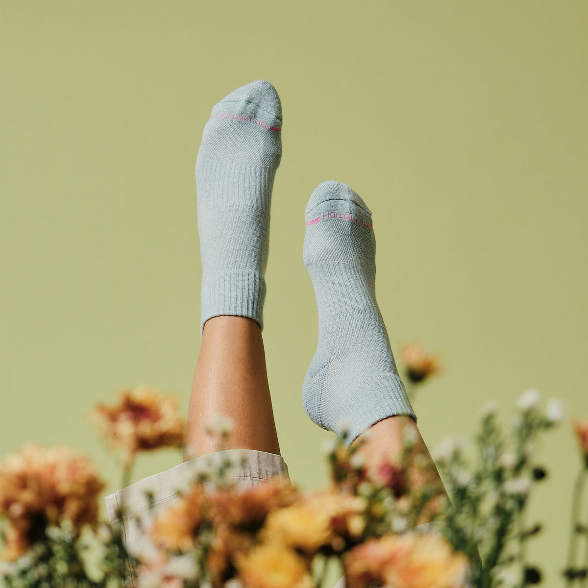 Basic Ribbed Cuff - Quarter Compression Socks For Women | Dr. Motion