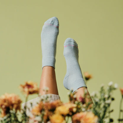Basic Ribbed Cuff - Quarter Compression Socks For Women | Dr. Motion