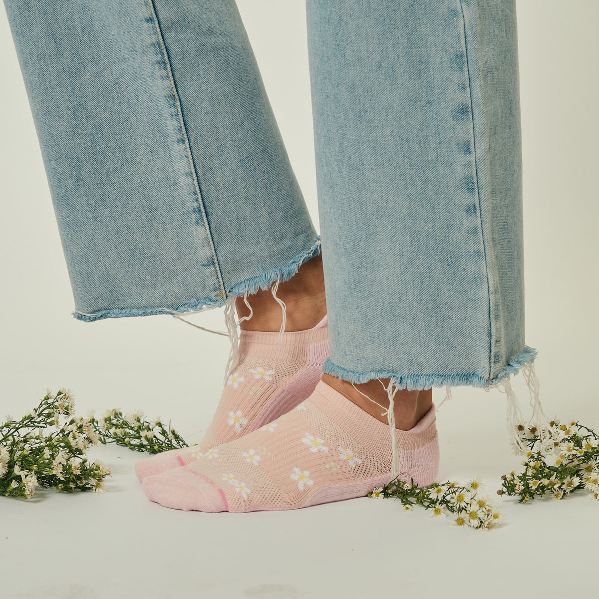 Floral Dots - Ankle Compression Socks For Women | Dr. Motion