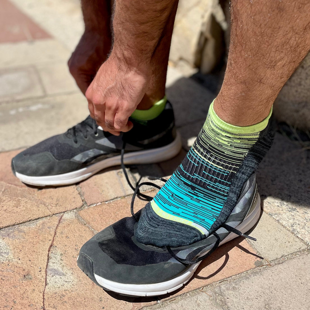 Ombre - Ankle Compression Socks For Men | Dr. Motion